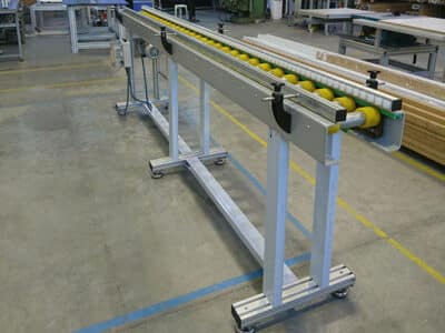 Stationary roller conveyors